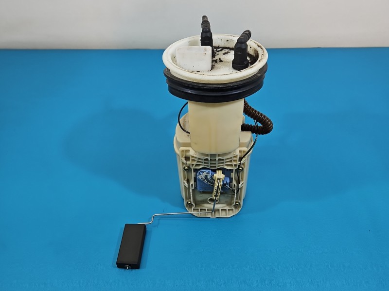 pompka Pompa paliwa Vw Passat B5 1.8 T 3B0919051B 4pin