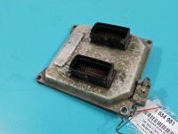 Komputer Sterownik silnika Opel Astra III H 1.6 16V 55559394