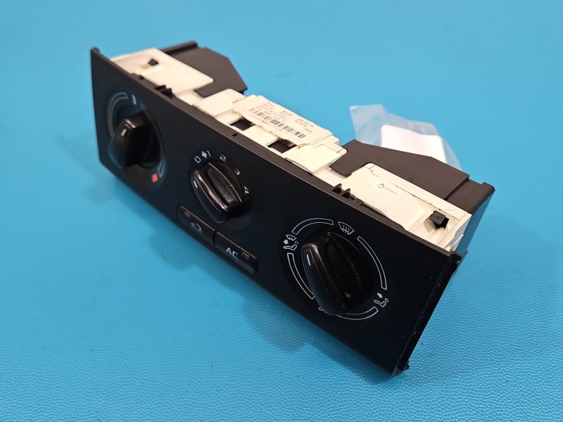 Konsola panel nawiewu Skoda Roomster 5J0820045D