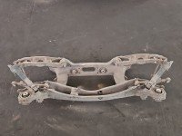 Tylna belka oś tył Mercedes W213 2.0 CDI