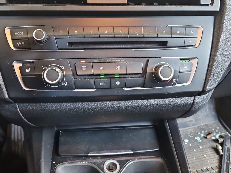 Konsola panel nawiewu BMW F20 9207197 Konsola panel nawiewu BMW F20 9207197