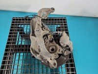 Zwrotnica lewa piasta przód 2.0 16V Peugeot 407