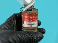 Pompka paliwa webasto Audi A8 D3 21030B