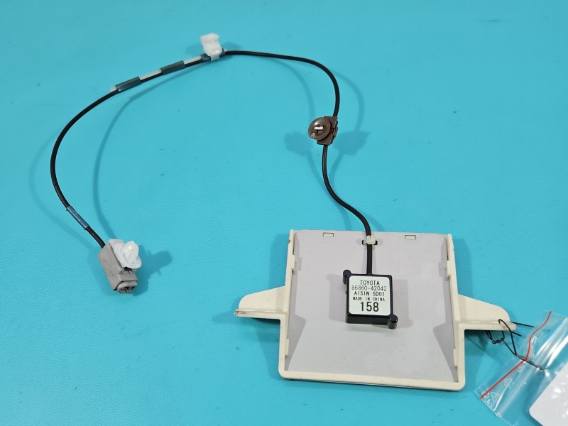 Antena Toyota Rav4 IV 86860-42042 4T3