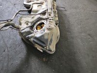 Zbiornik paliwa bak Mercedes W205 2.0 16V