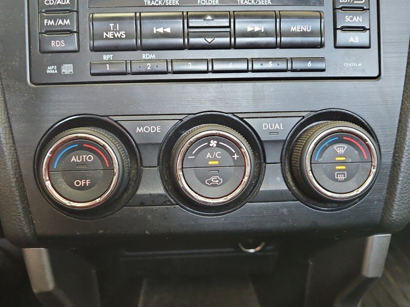 Konsola panel nawiewu Subaru Forester IV SJ 12-18 72311SG100, T1030516M