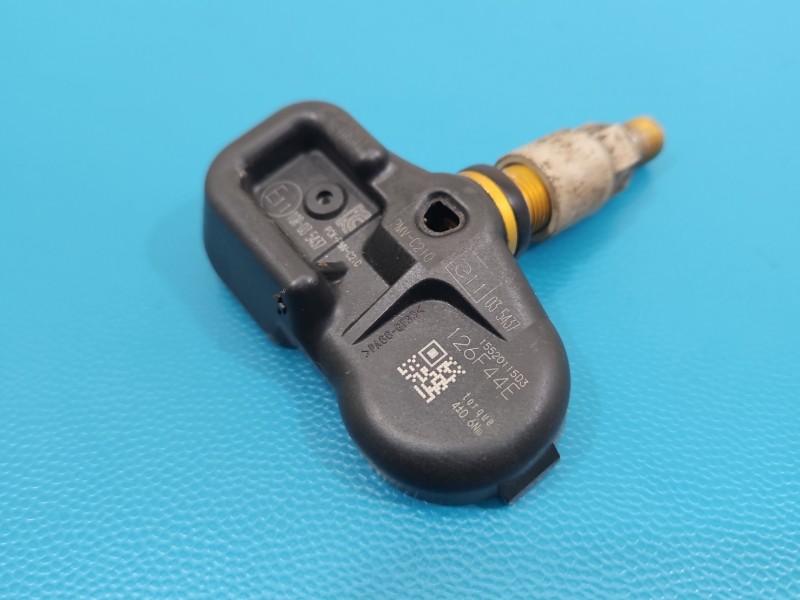 Czujnik ciśnienia opon Toyota Rav4 IV E1110R-035437 TPMS