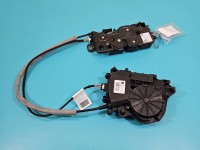 Zamek klapy tył 735711219, 738356111 BMW iX3 G08 inny Producent części: BMW, 6pin, wraz z dociągiem