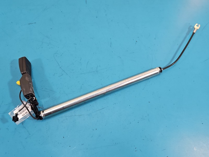 Pas bezpieczeństwa przód lewy kierowcy A2228606900 Mercedes W222 EU