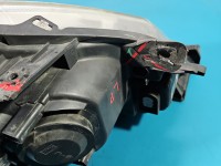 Reflektor lewy lampa przód Renault Clio III EUROPA 8200261610, 89901156