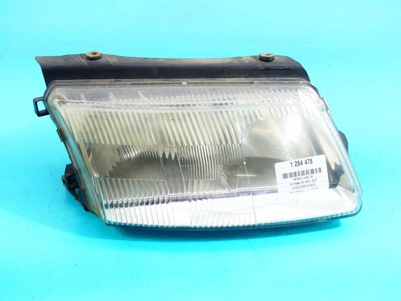 Reflektor prawy lampa przód Vw Passat B5 EUROPA