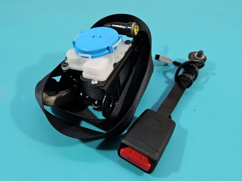 Pas bezpieczeństwa przód prawy pasażera Mazda 6 III GJ 0589-P1-000146