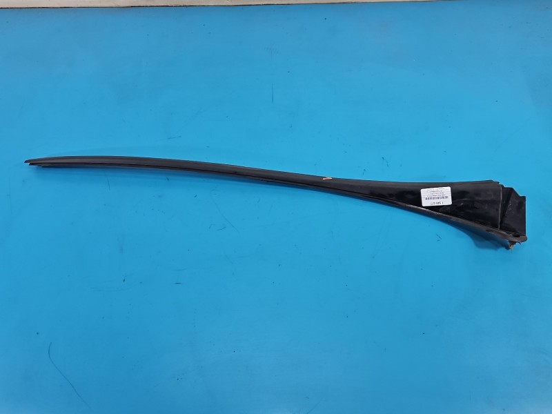 Listwa szyby czołowej lewa przedniej Renault Trafic III 93867906