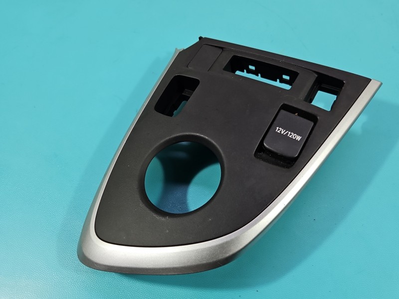 Osłona ZAŚLEPKA PLASTIK Toyota Auris II 58821-02670