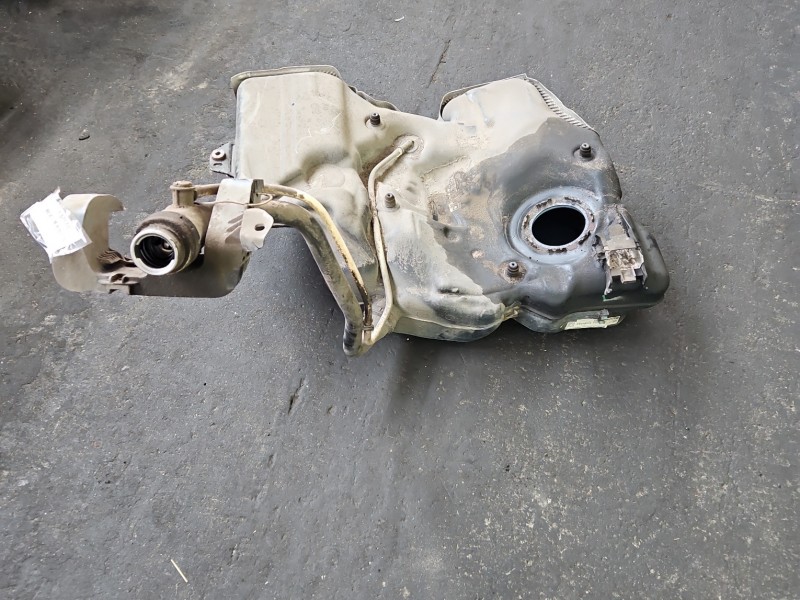 Zbiornik paliwa bak Vw Passat B8 2.0 tdi 3Q0201021CK