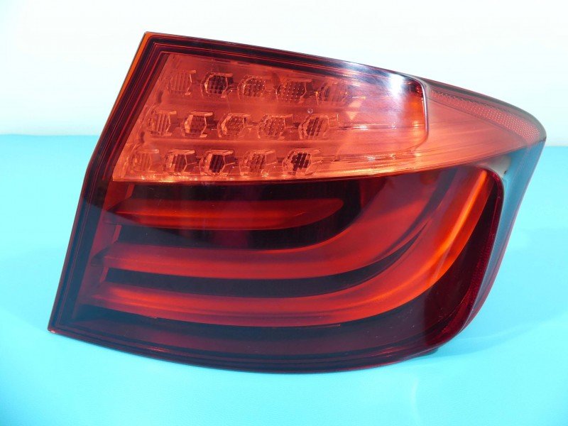Lampa tył prawa Bmw f10 f11 sedan Lampa tył prawa Bmw f10 f11 sedan