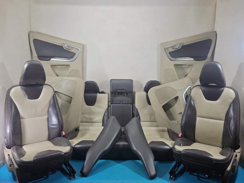 Fotele komplet kanapa Volvo XC60 I 08-