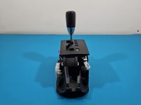 DŹWIGNIA LEWAREK WYBIERAK LINKI Dodge Journey 2.0 CRD