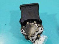 Pompa wspomagania Bmw e39 6750938 2.0d