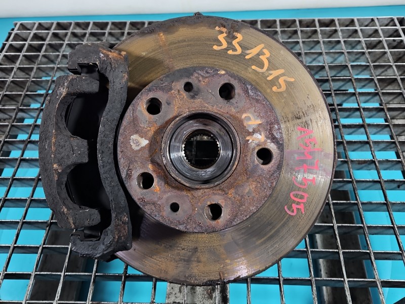 Zwrotnica lewa piasta przód 2.0 jtd Fiat Ducato IV