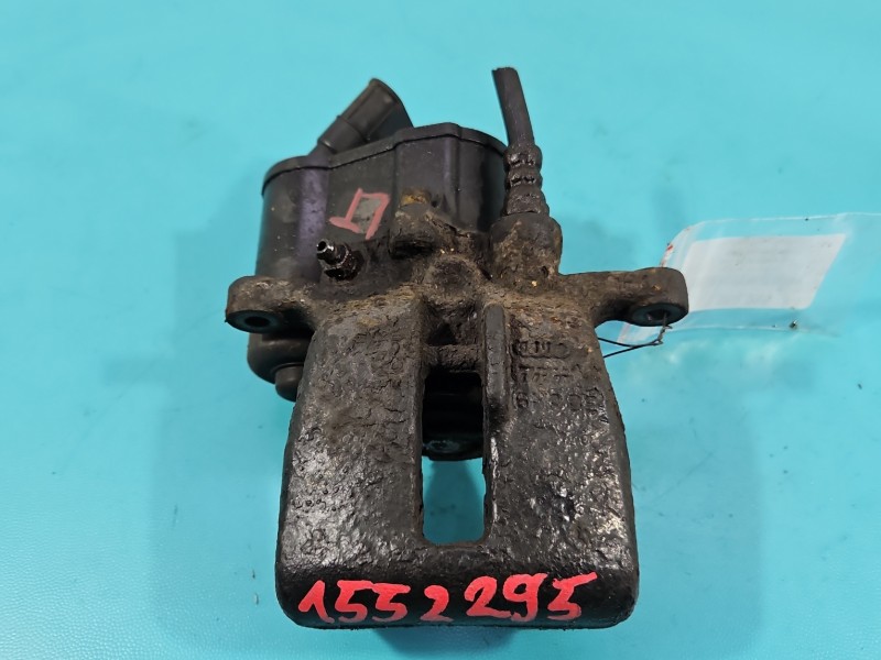 Zacisk tył lewy Audi A6 C6 3.0 tdi kombi