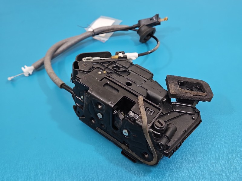 Zamek tył prawy A6L-5TA839016L Skoda Octavia IV 7pin