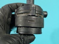 Pompka obiegu wody pompa Mercedes W211 3.0 V6 CDI A2118350264, 0392023001