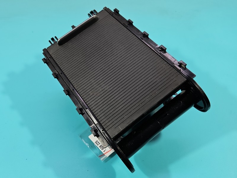 Uchwyt na napoje kubek CUP HOLDER Vw Golf Sportsvan 510862531