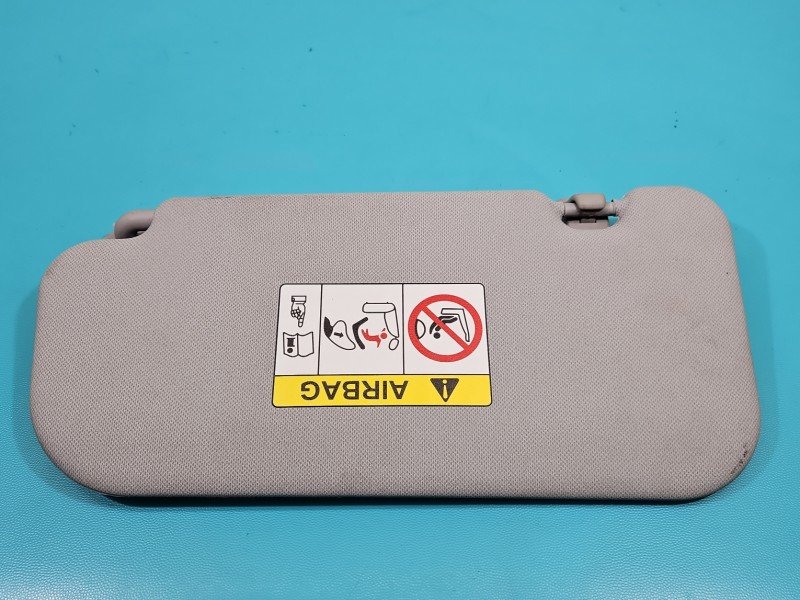Przesłonka prawa HYUNDAI i20 II 14-20 DASZEK osłona przeciwsłoneczna