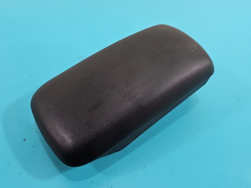 Podłokietnik TUNEL Kia Ceed I 06- EUROPA