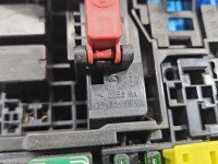 Skrzynka bezpieczników Mitsubishi Outlander III 12-