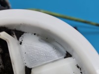 pompka Pompa paliwa Audi A4 B6 1.9 tdi 8E0919050 Producent części: Audi, 4 PIN