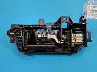 Klamka tył prawa zewnętrzna Audi A4 B9 8W02837812A LX7L
