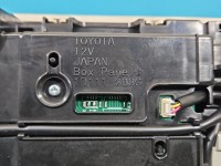 Lampa kabiny lampka LEXUS NX I 14-21 1D111-208G