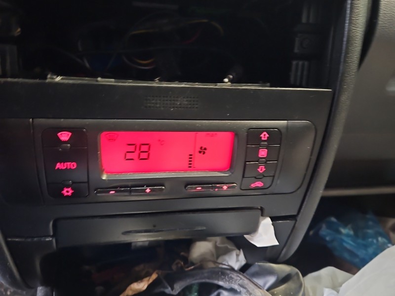 Konsola panel nawiewu Seat Leon I Toledo II