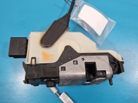 Zamek przód prawy 9685351480 Citroen DS4 11-15 EUROPA CITROEN, 5pin