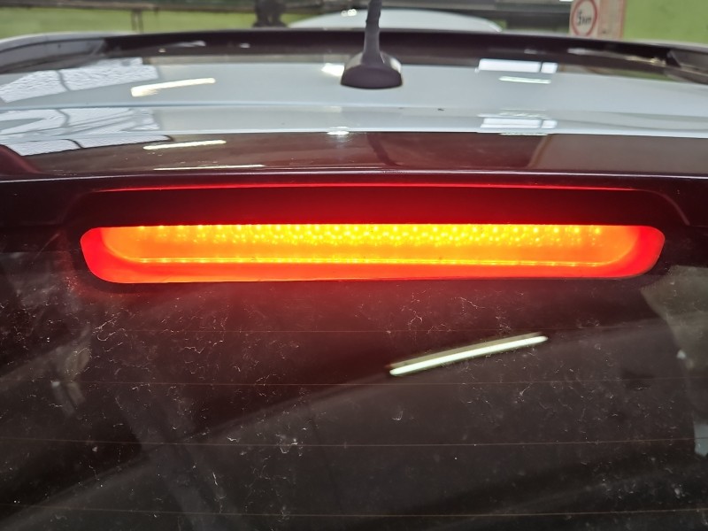 TRZECIE ŚWIATŁO STOP STOPU Kia Sportage III 10-15 HB