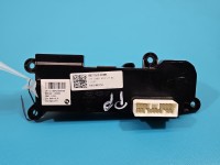 Przełącznik Producent części: KIA, regulacji fotela pawego Kia Stinger 88640-J5000