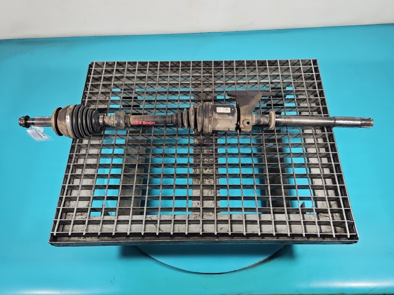 Półoś przód prawa Toyota Rav4 IV 2.0 D4D manual