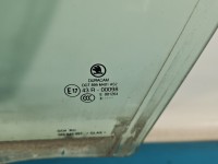 Szyba drzwi przód lewa KIEROWCY Skoda Kodiaq I HB