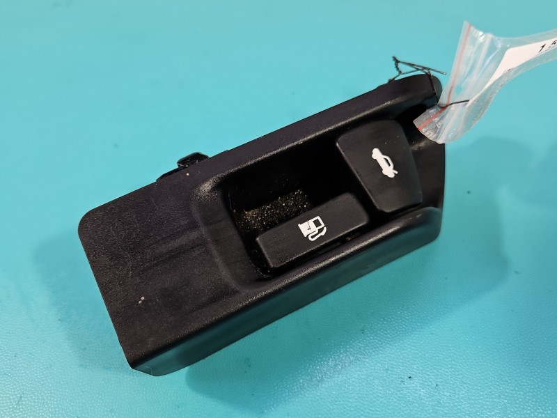 uchwyt mocowanie Toyota Corolla E21 19-