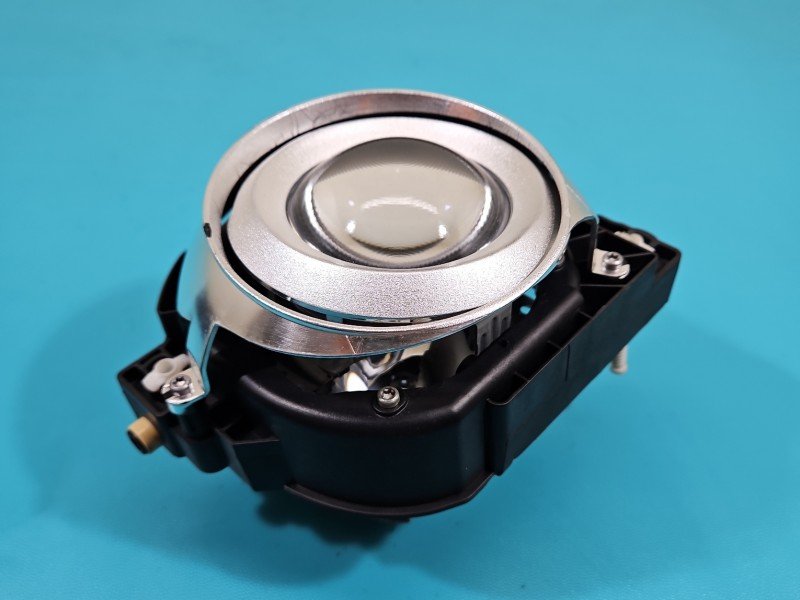 Soczewka reflektora lewego Mercedes CLS C219 158696-01 lewa