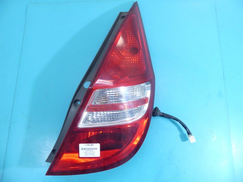 Lampa tył prawa Hyundai I30 I 07-12 HB
