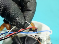 pompka Pompa paliwa Skoda Scala 2019- 1.5 TSI (DXDB) 2Q0919051L uszkodzony przewód, pęknięte mocowanie