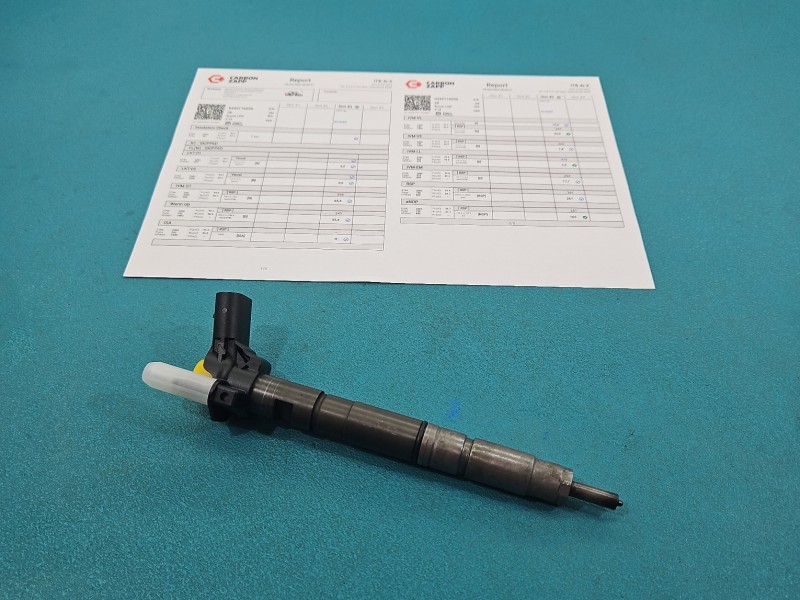 Wtryskiwacz AUDI A4 B8 0445116030, 03L130277 2.0 tdi