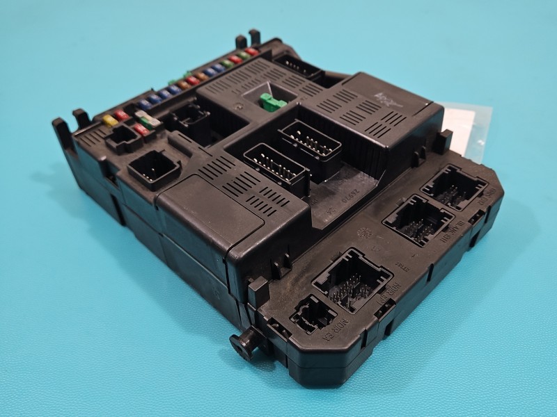 Sterownik moduł komfortu Peugeot 307 9636760580F Peugeot, BSI