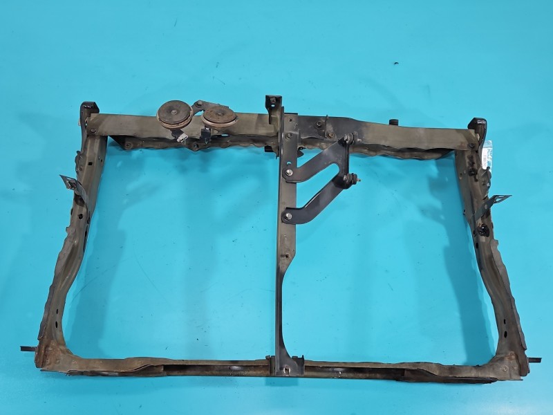 WZMOCNIENIE CZOŁOWE Pas przedni Toyota Avensis III T27