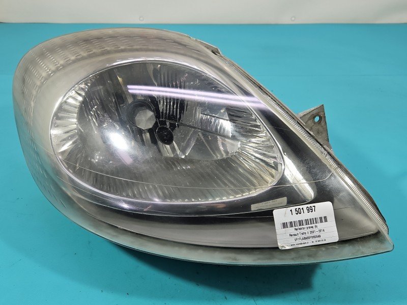 Reflektor prawy lampa przód Renault Trafic II EUROPA