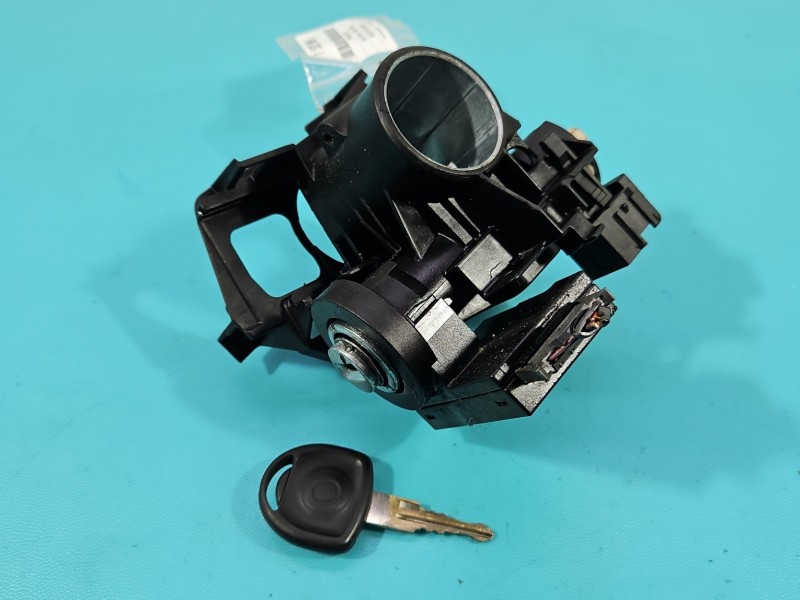 Stacyjka KLUCZYK WKŁADKA Opel Zafira A 90589313