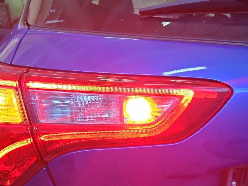 Lampa tył lewa Toyota Yaris III HB